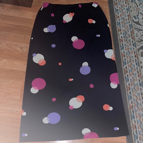 Apostrophe Woman 1X Maxi Skirt With Top - Picture 2 of 5